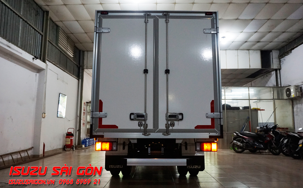 Xe Đông Lạnh Isuzu 1T9 QKR 210 QMR77HE5A 6